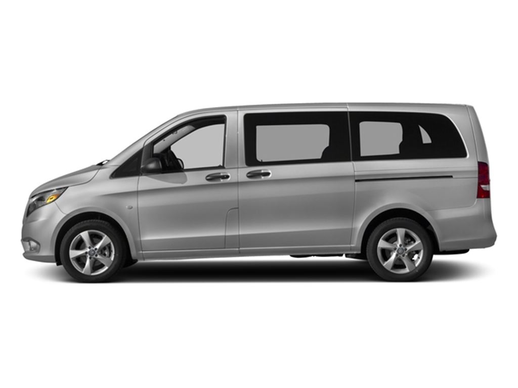 mercedes-viano-left